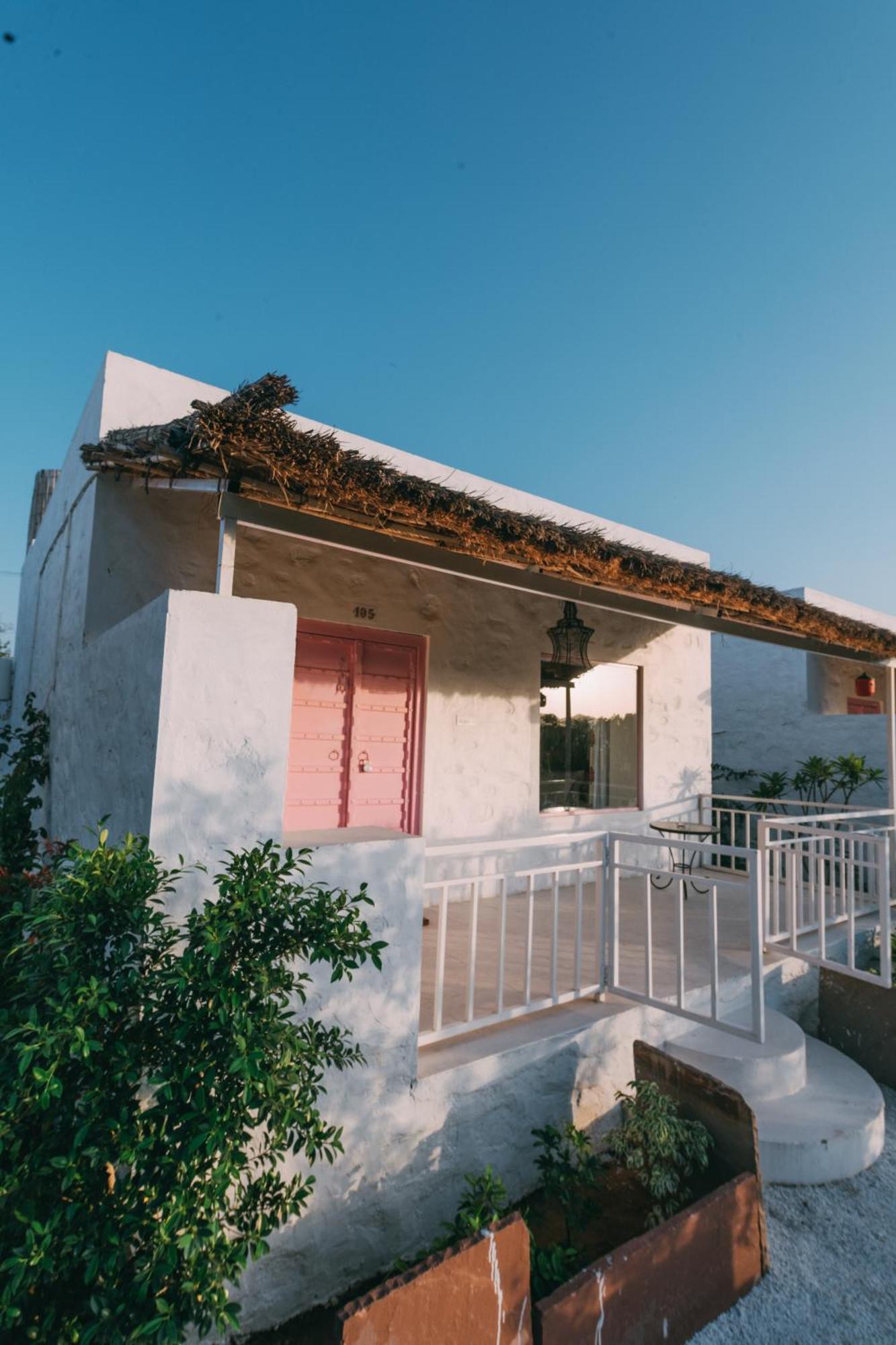 The Luxe Pushkar - A Luxury Farmstay In Пушкар Екстериор снимка
