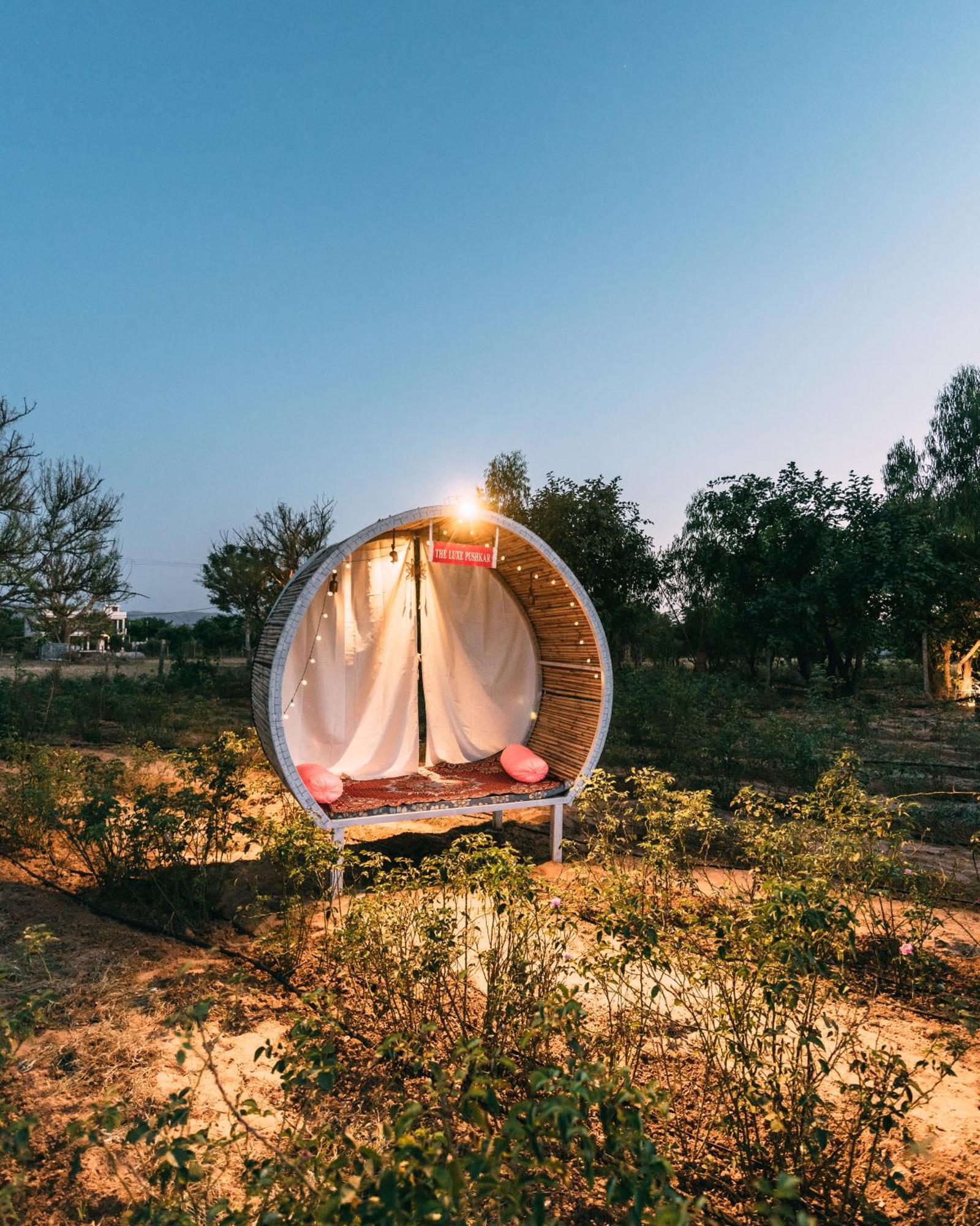 The Luxe Pushkar - A Luxury Farmstay In Пушкар Екстериор снимка